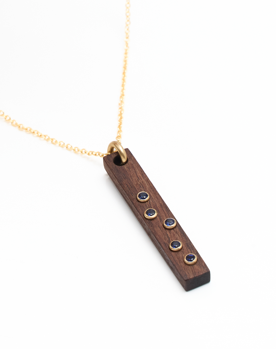 5 BLUE SAPPHIRE BAR - Yellow Gold