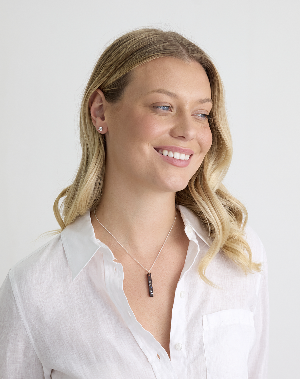 5 BLUE SAPPHIRE BAR - Silver