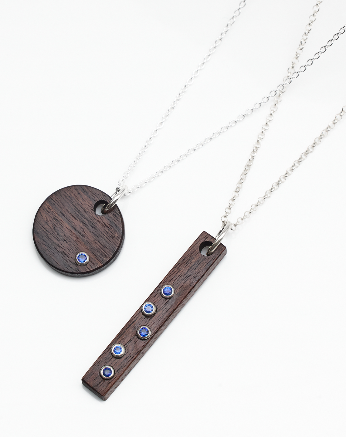 5 BLUE SAPPHIRE BAR - White Gold